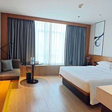 Fairfield By Marriott Foshan Nanhai Zewnętrze zdjęcie